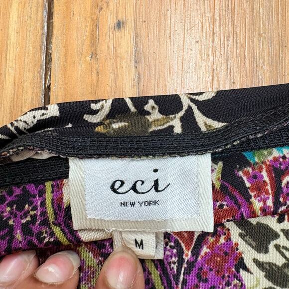 Flowy floral fold-over long skirt - Picture 3 of 5